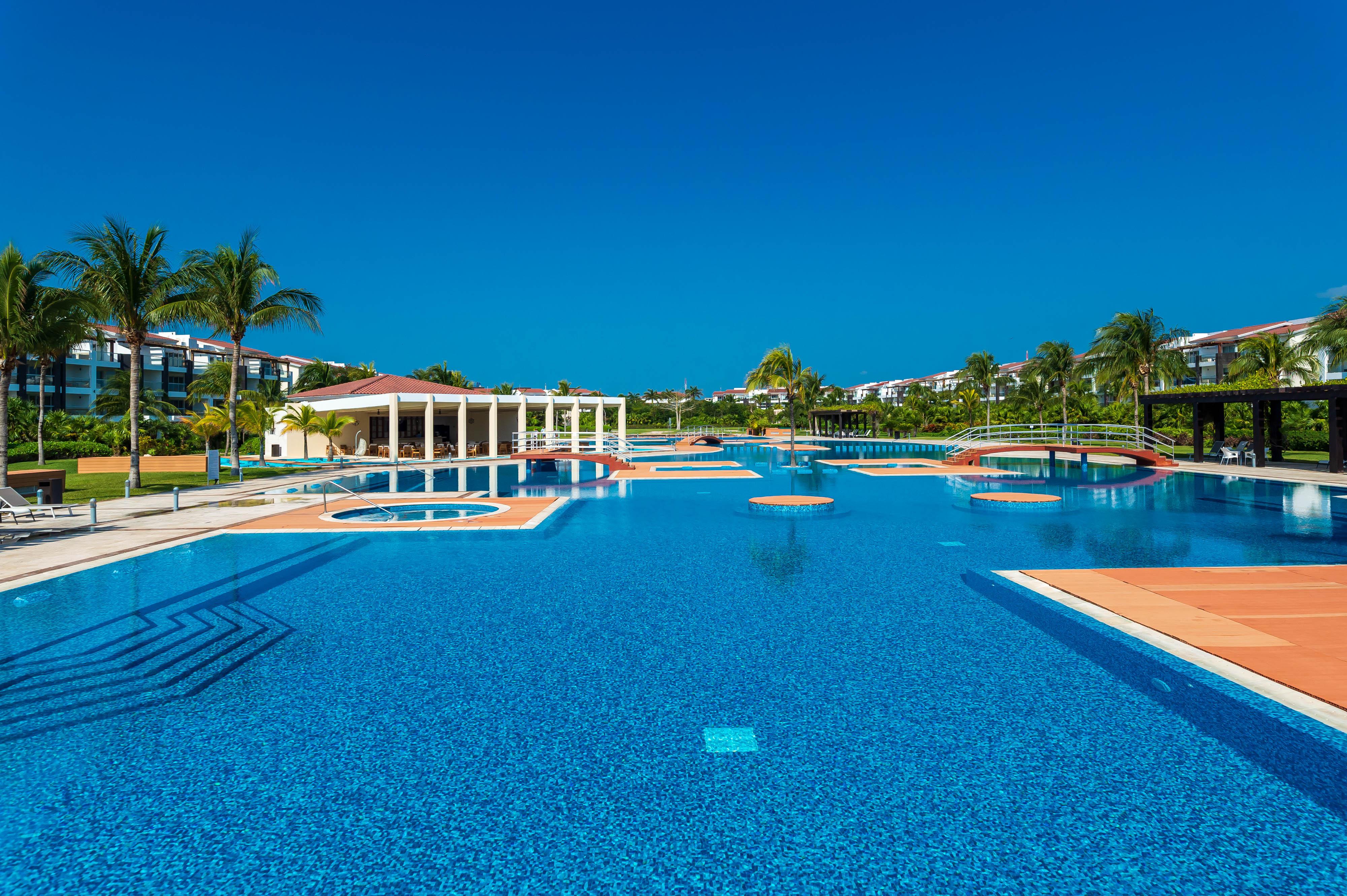 Mareazul Beach Front Resort Плая дел Кармен Екстериор снимка